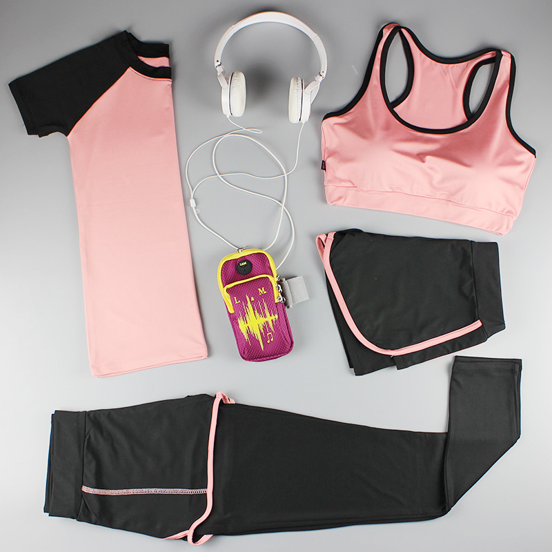 Lululemon向左Alo向右(图1)