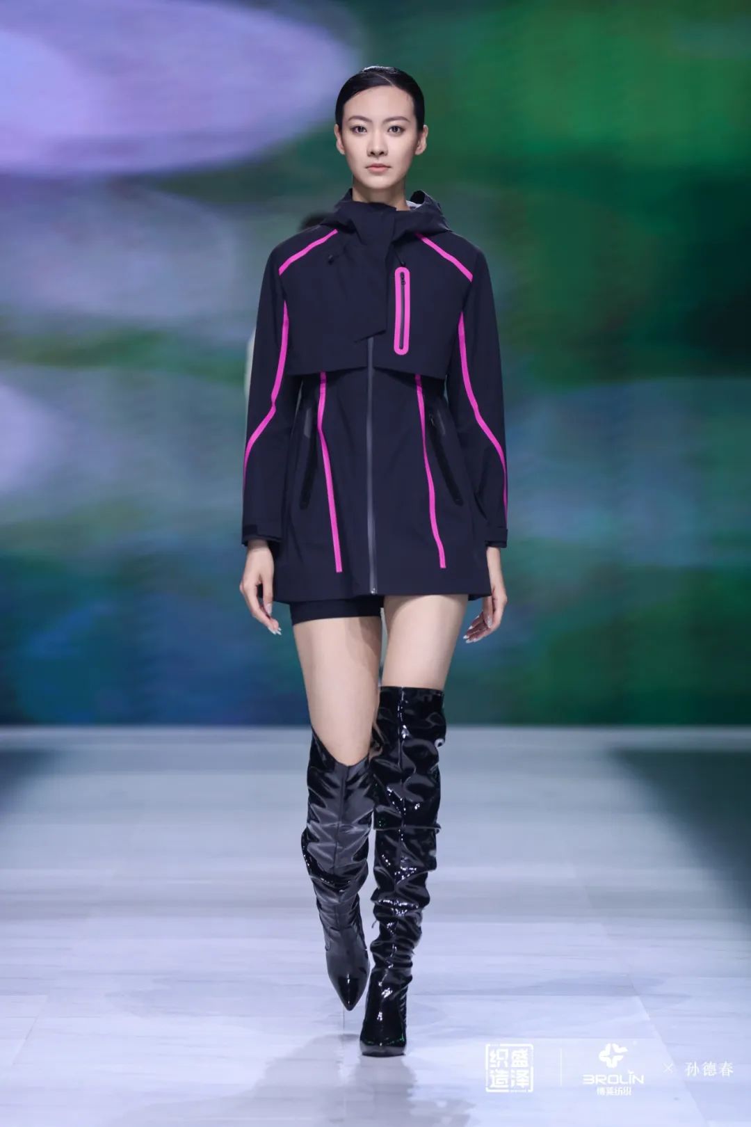 速度与潮流共生｜NPS奈柏篷房助力PUMAX天猫品牌日PUMARUNWAYF1燃动全场(图1)