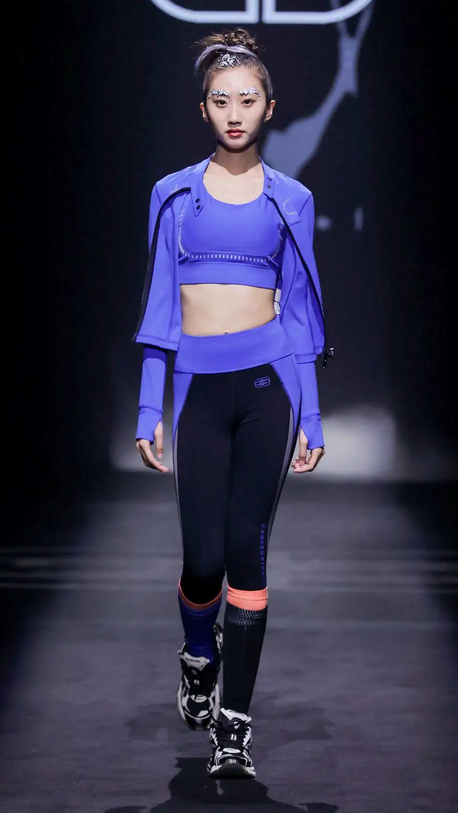 春季时尚新宠LEMANISM棒球服让你成为街头焦点！(图1)